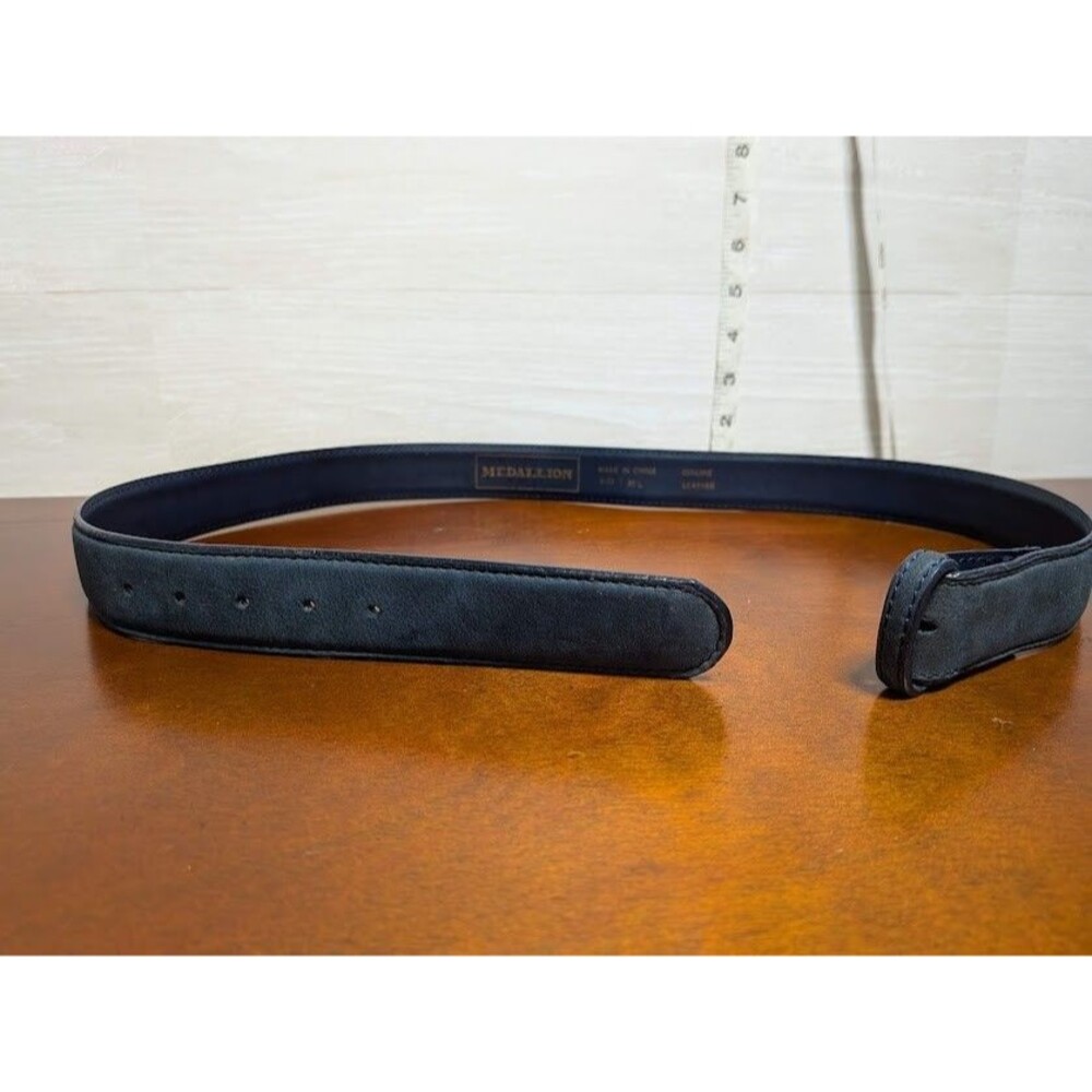 MEDALLION Blue Suede Leather BELT Women's Size M/L Genuine Leather Silver Snaps